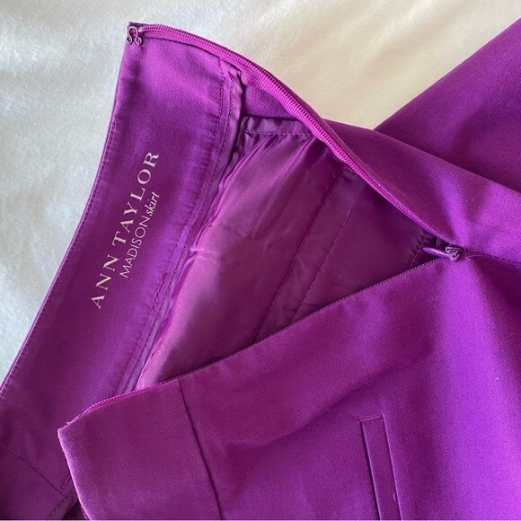 Ann Taylor Madison Purple Mini Skirt Cotton Spandex Pockets Front Back Size 6 - Picture 7 of 10